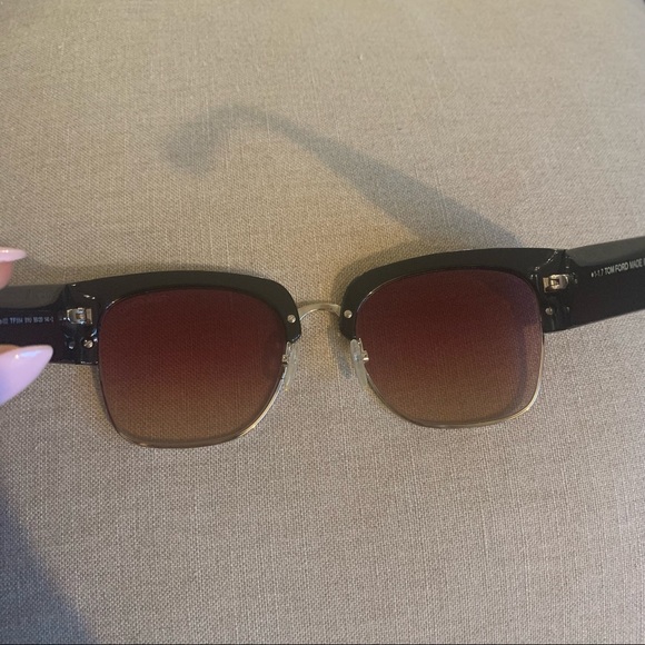 Tom Ford Dakota 02 Sunglasses - TF554 - Picture 8 of 13